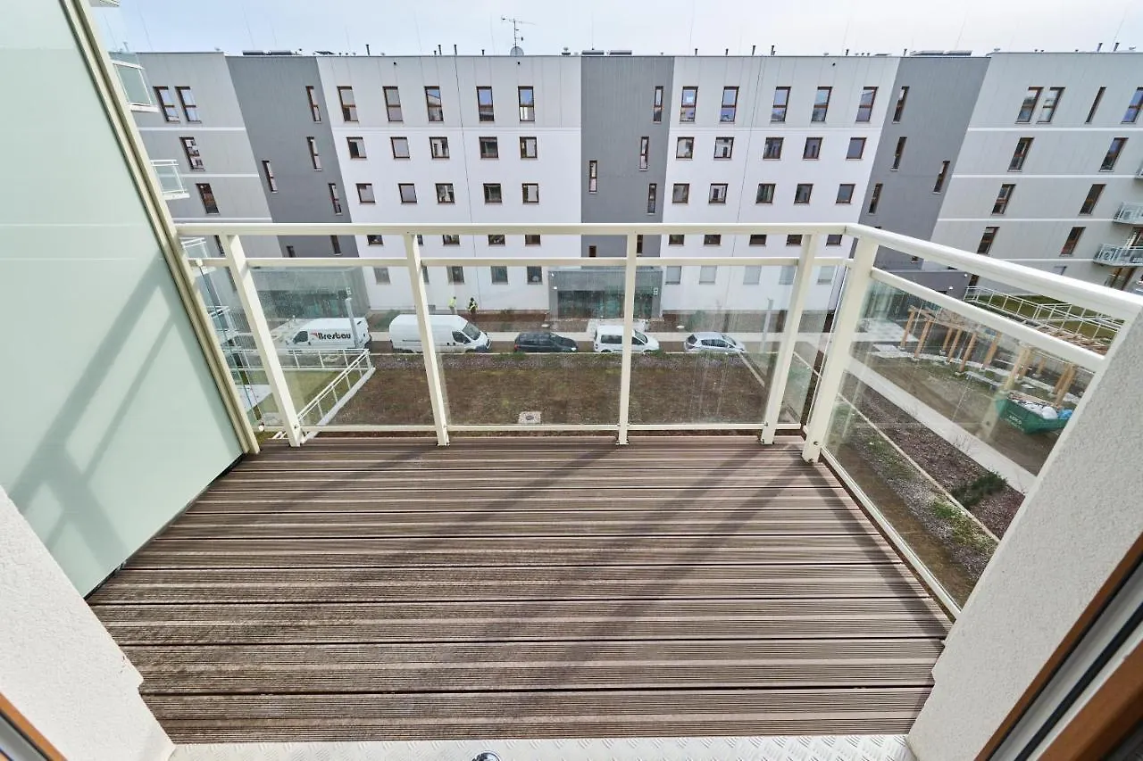Apartment Wichrowa With Free Garage Wroclaw By Noclegi Renters