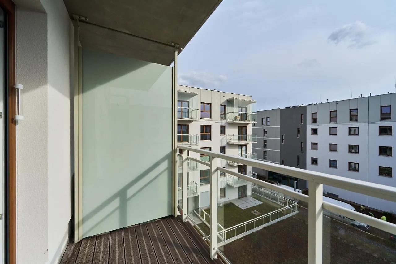Apartment Wichrowa With Free Garage Wroclaw By Noclegi Renters 0*,